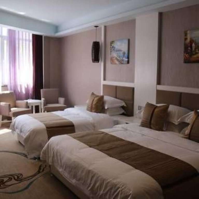 Синин: Junyue Hotel