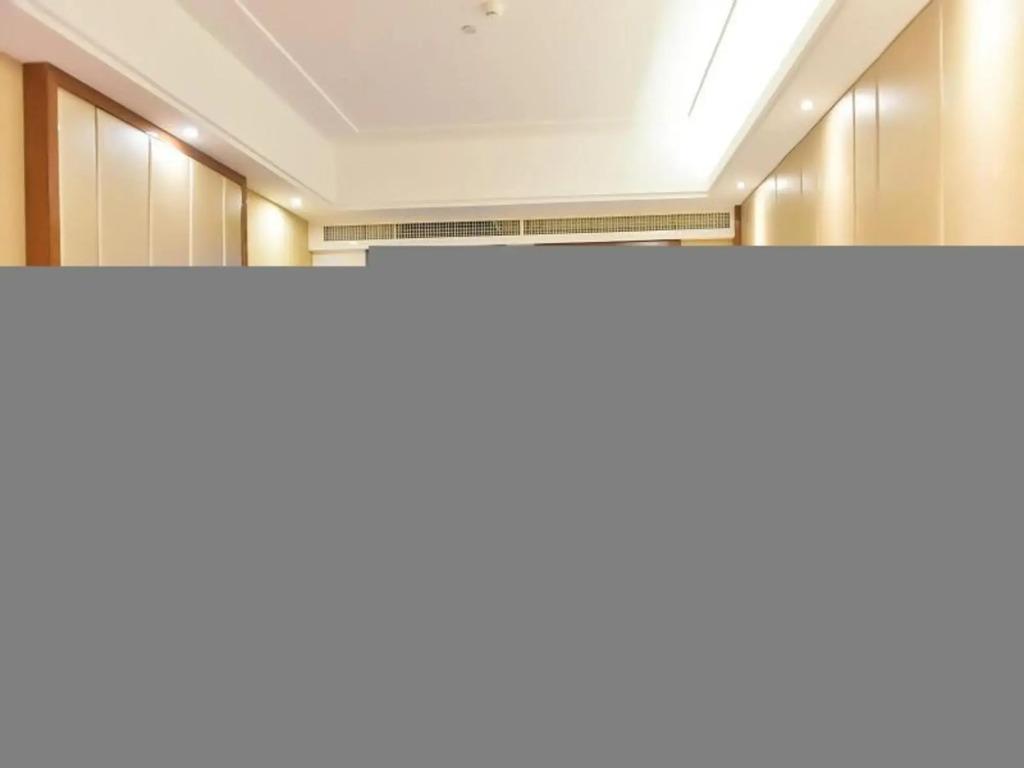 Юнчжоу: Vienna Hotel (Yongzhou Jianghua)