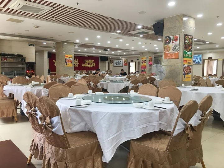 Гуанчжоу: Guangzhou Helong Hotel
