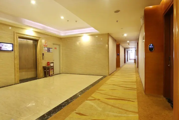 Гуанчжоу: Guangzhou Helong Hotel