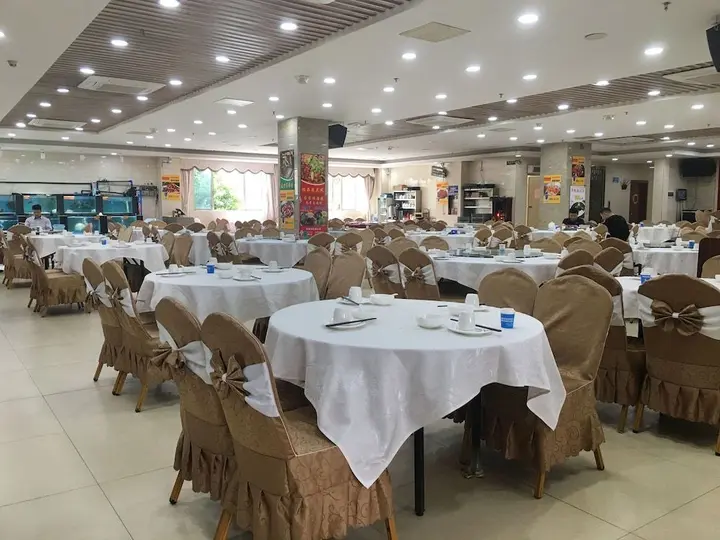 Гуанчжоу: Guangzhou Helong Hotel