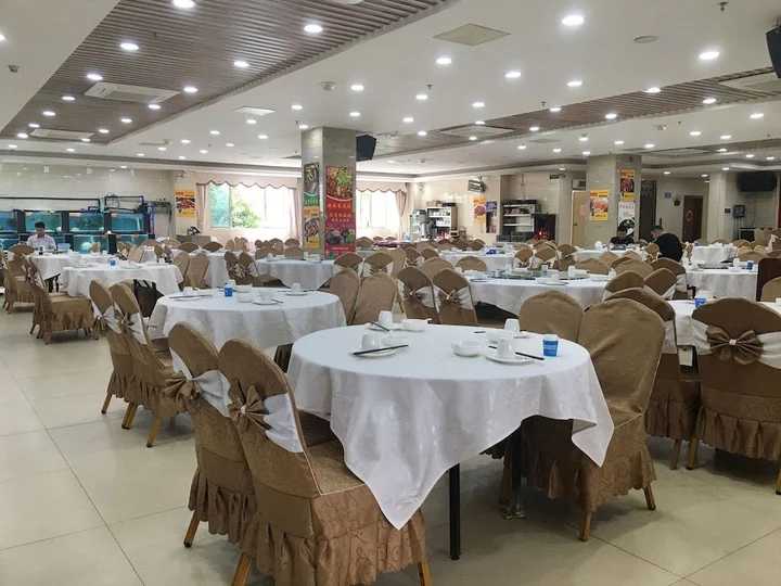 Гуанчжоу: Guangzhou Helong Hotel