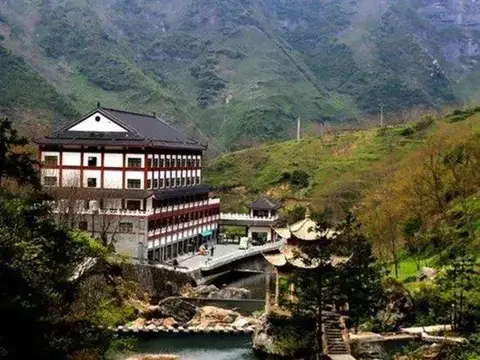 Xuancheng: Hangzhou Shimenxia Hotel Resort