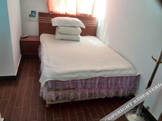 Чжоушань: Yuxin Hotel