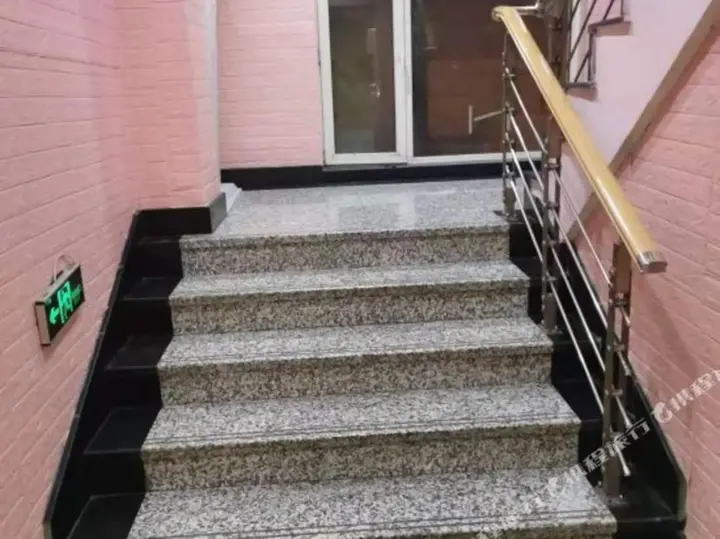 Шэньян: Xinyue Banwan Hotel