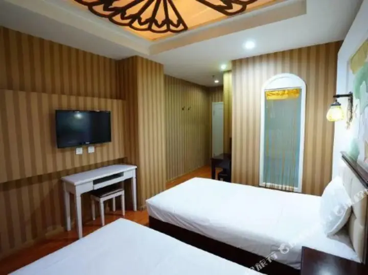 Шэньян: Xinyue Banwan Hotel