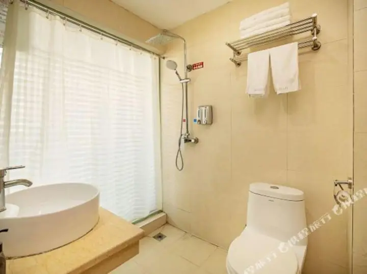 Лоян: Kairui Hotel