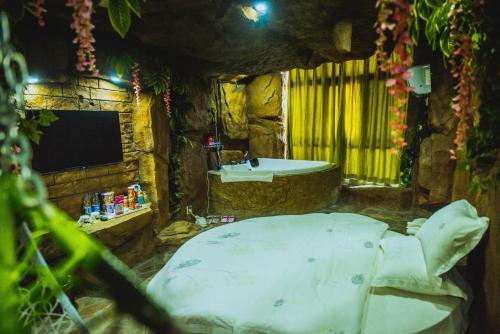 Чжэнчжоу: Wan'ai Hotel (Zhengzhou Huayuan Road Shamen Subway Station)