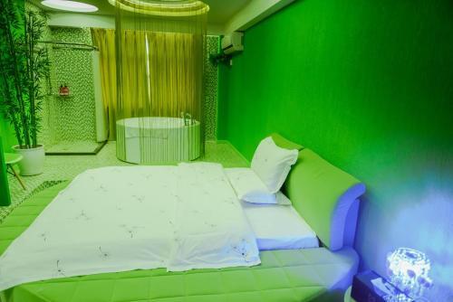 Чжэнчжоу: Wan'ai Hotel (Zhengzhou Huayuan Road Shamen Subway Station)