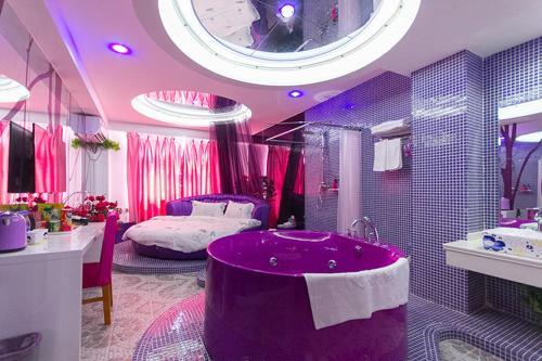 Чжэнчжоу: Wan'ai Hotel (Zhengzhou Huayuan Road Shamen Subway Station)