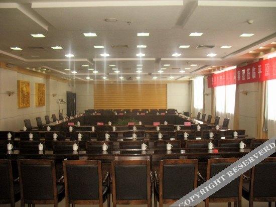 Дежоу: Taoyuan Hotel
