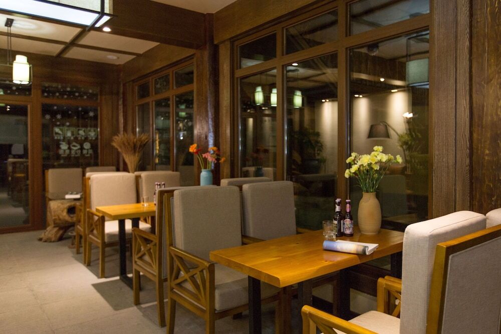 Шангри-Ла: Shangri-la hongju boutique hotel