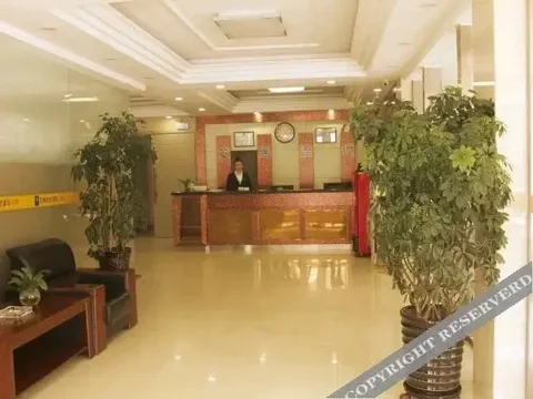 Инкоу: 金亚宾馆(鲅鱼圈万隆生活中心店)