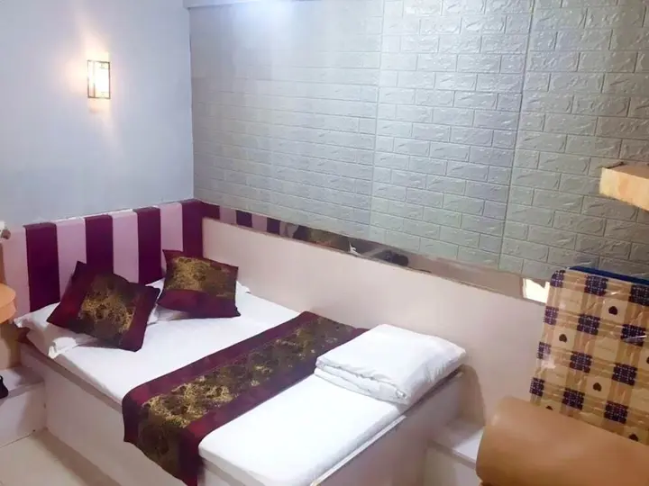 Гонконг: Royal Capital Hotel