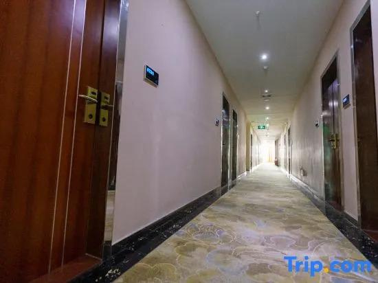 Лючжоу: Zhilin Hotel