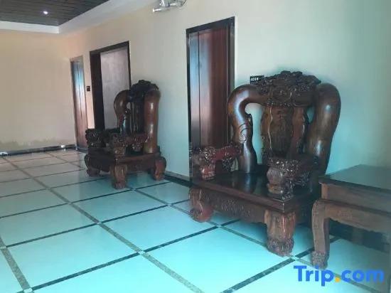 Лючжоу: Zhilin Hotel