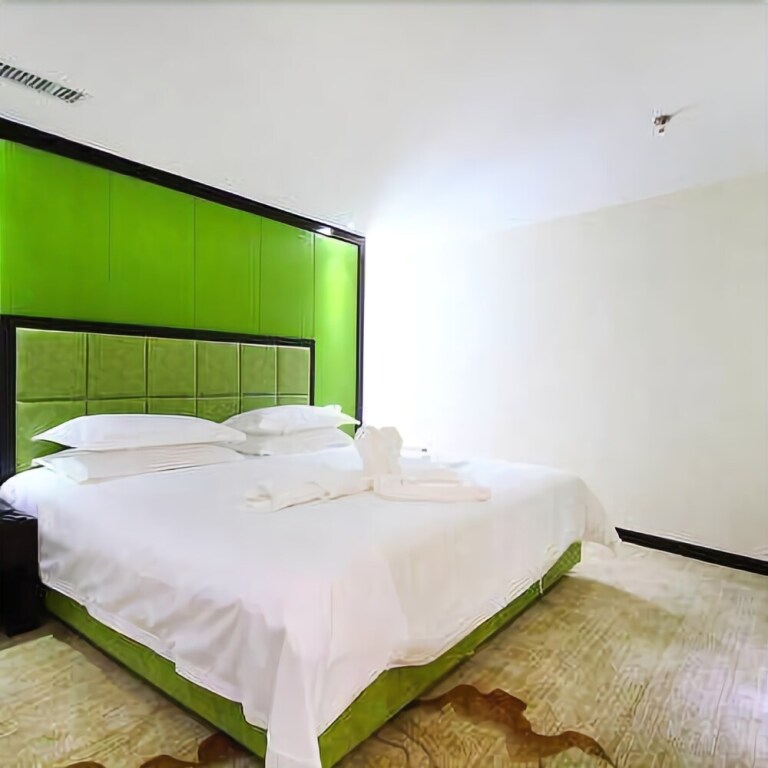 Чанчжоу: Yuekelai Holiday Hotel (Changzhou South Street)