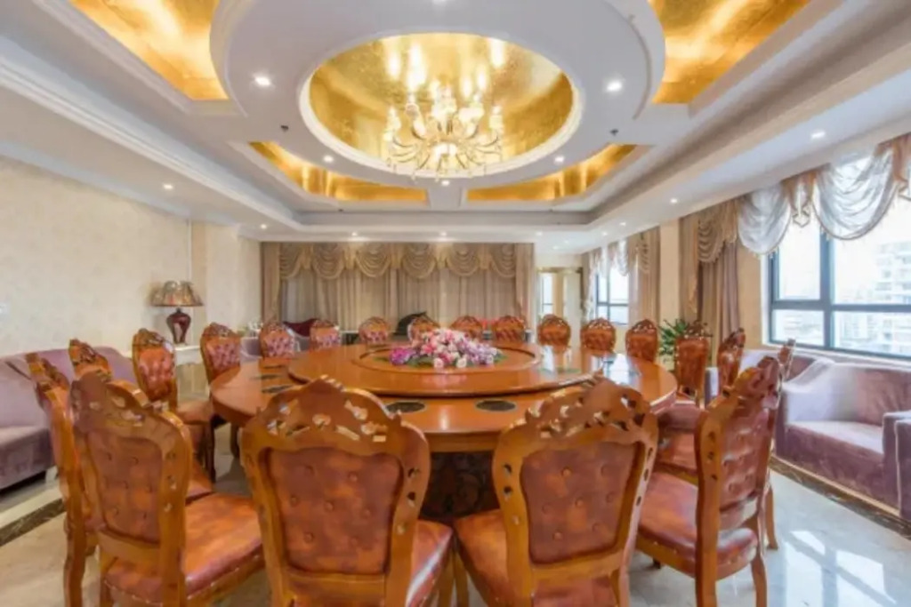 Гуйлинь: Vienna Hotel Guangxi Guilin