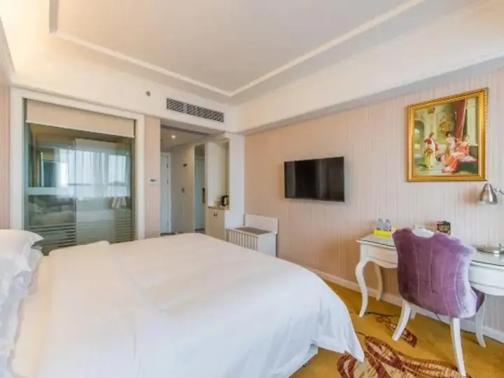 Гуйлинь: Vienna Hotel Guangxi Guilin