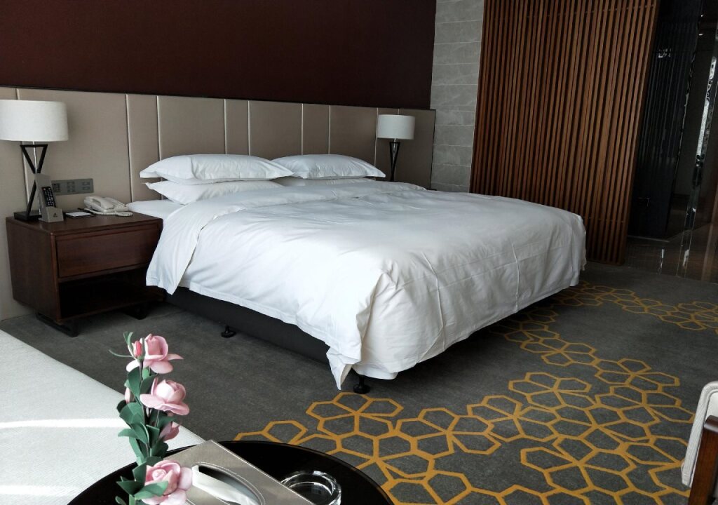 Вэйнань: Shaanxi Hancheng Qiangda Grand Skylight Hotel