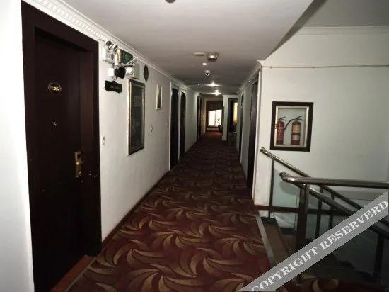 Аньцин: Shan Cheng Hotel