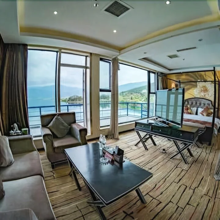 Сичан: Bihai Hotel