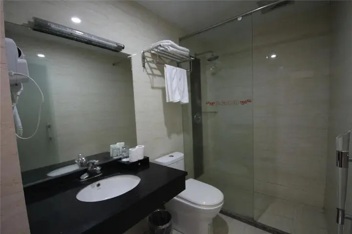 Хуаншань: Huangshan Yijia Yishe Homestay