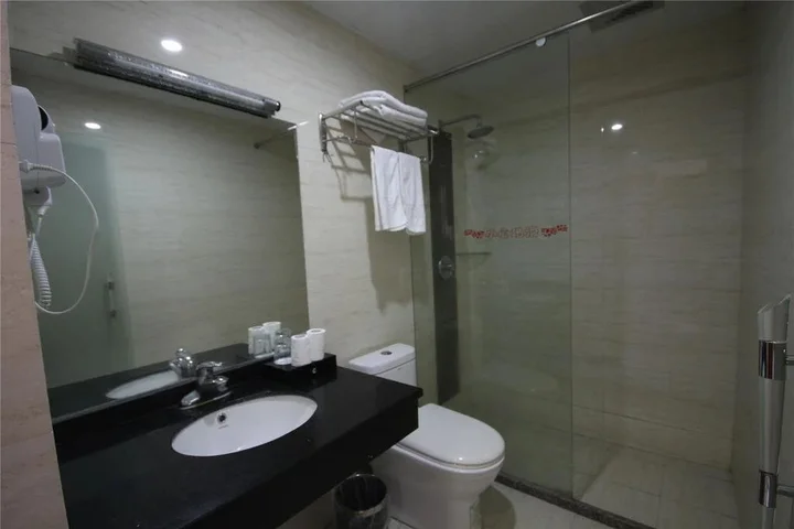 Хуаншань: Huangshan Yijia Yishe Homestay