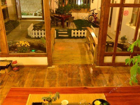 Дали: Yunyouke Inn