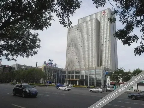 Паниин: Xinyu Baoli Hotel