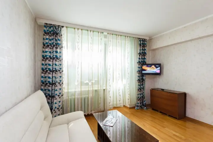 BestFlat24 (БэстФлэт24) на улице Менжинского — фото 1