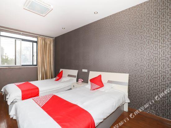 Чжэньцзян: Kuaijie Zhixing Business Hotel