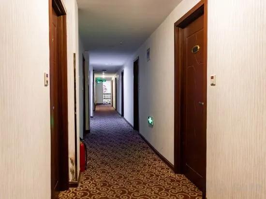 Чжэньцзян: Kuaijie Zhixing Business Hotel