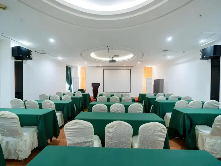 Чжэнчжоу: GreenTree Inn Zhengzhou Chengnan Road Bojue Hotel