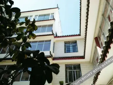 Лицзян: Shuangfu Hostel