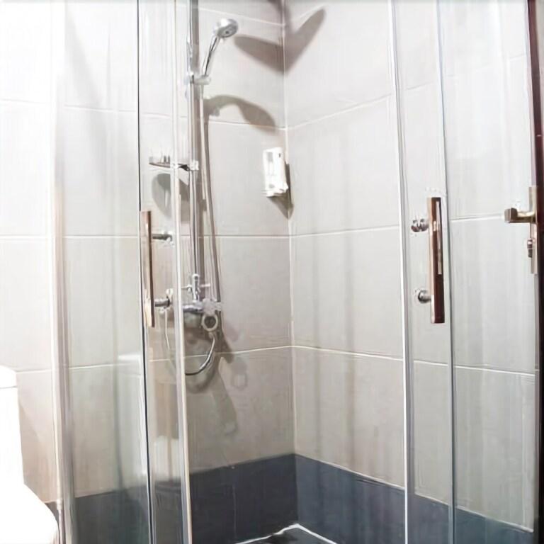 Лючжоу: Yijia Jinglan Hotel Liuzhou