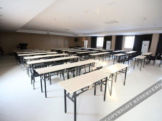 Наньчан: Xindaze Hotel (Nanchang Qingyunpu District Government)