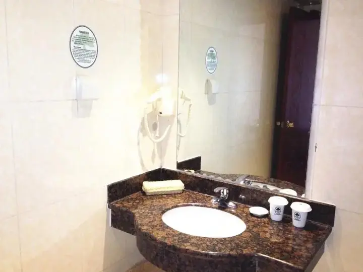 Цзинань: GreenTree Inn Shandong Jinan Suncun New District Express Hotel