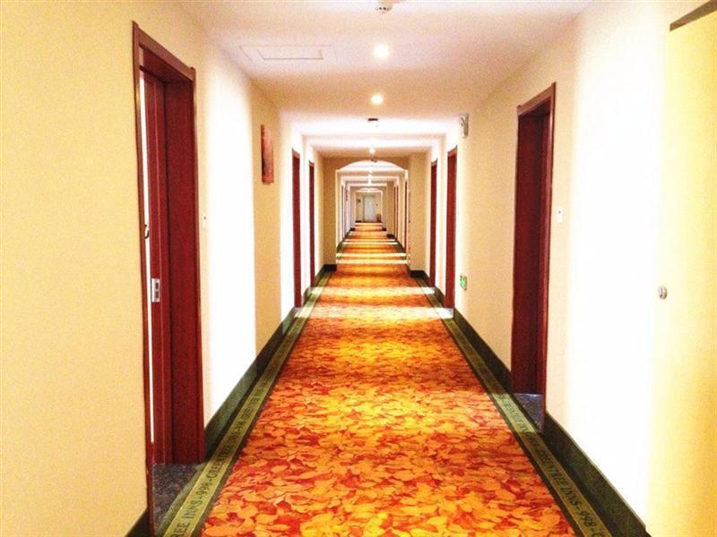 Цзинань: GreenTree Inn Shandong Jinan Suncun New District Express Hotel