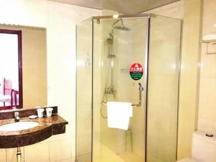 Цзинань: GreenTree Inn Shandong Jinan Suncun New District Express Hotel