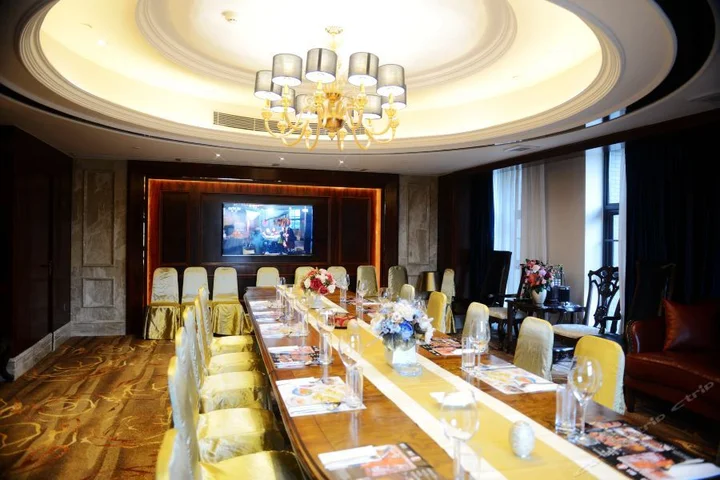 Чжуншань: Zhongshan Panshan Hotel