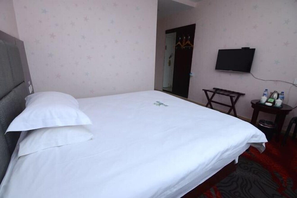 Хэфэй: Ease Hotel (Hefei Wulimiao Subway Station)