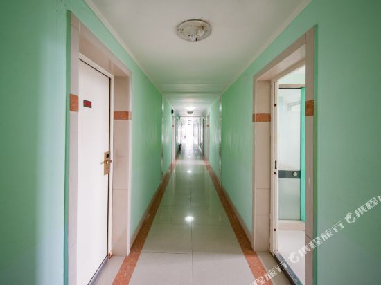 Яньчэн: Gold Apple Hotel
