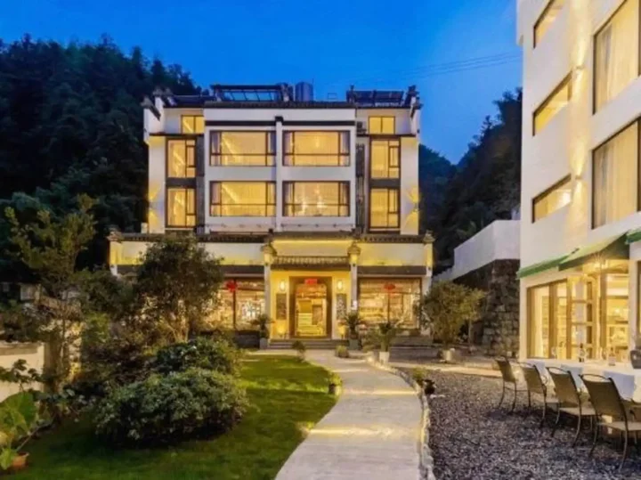 Хуаншань: ZhulinShanshe Hotel