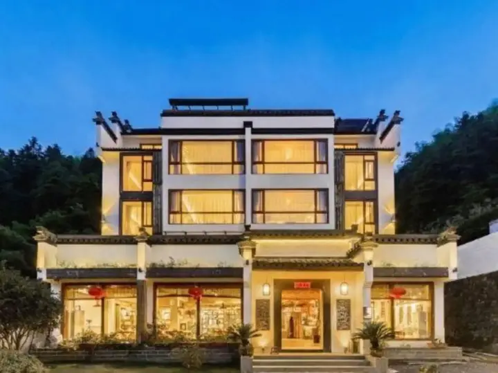 Хуаншань: ZhulinShanshe Hotel