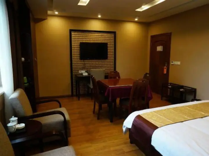 Чунцин: Aige Hotel