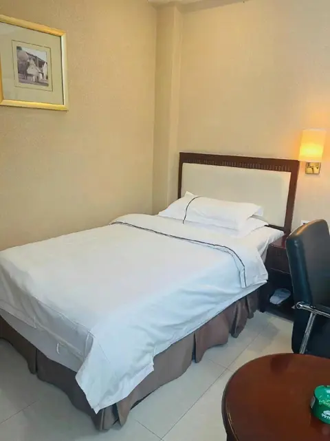 Шэньян: Yinshan Hotel