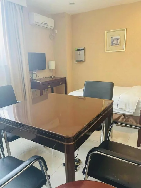 Шэньян: Yinshan Hotel