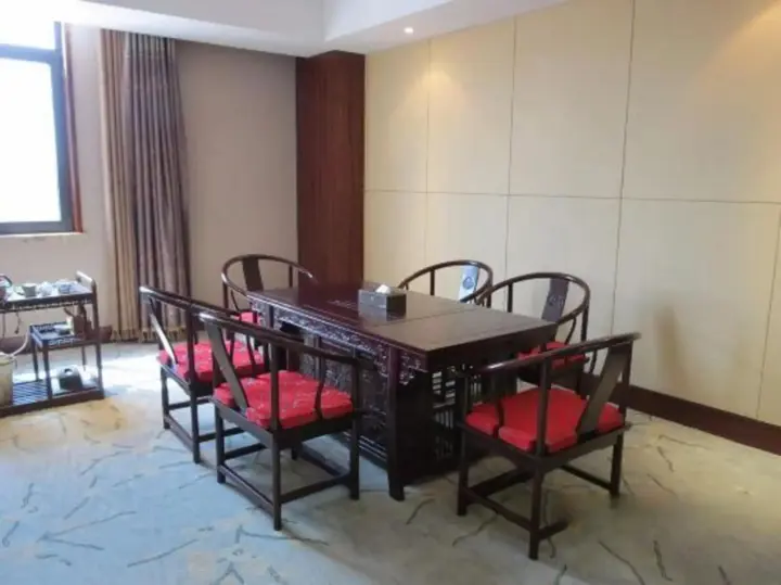 Бинжоу: Beihai Hotel