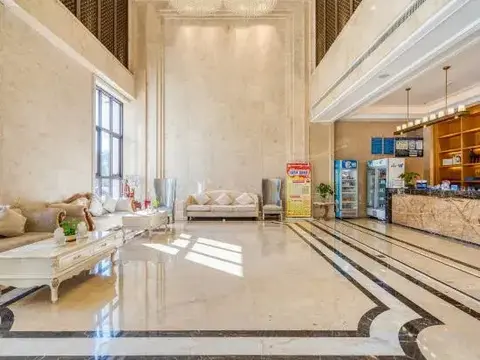 Миян: Ford Land Hotel